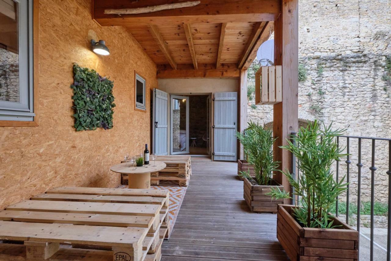 Mélina - appartement dans les remparts de la Bastide avec parking et terrasse Carcassonne Extérieur photo