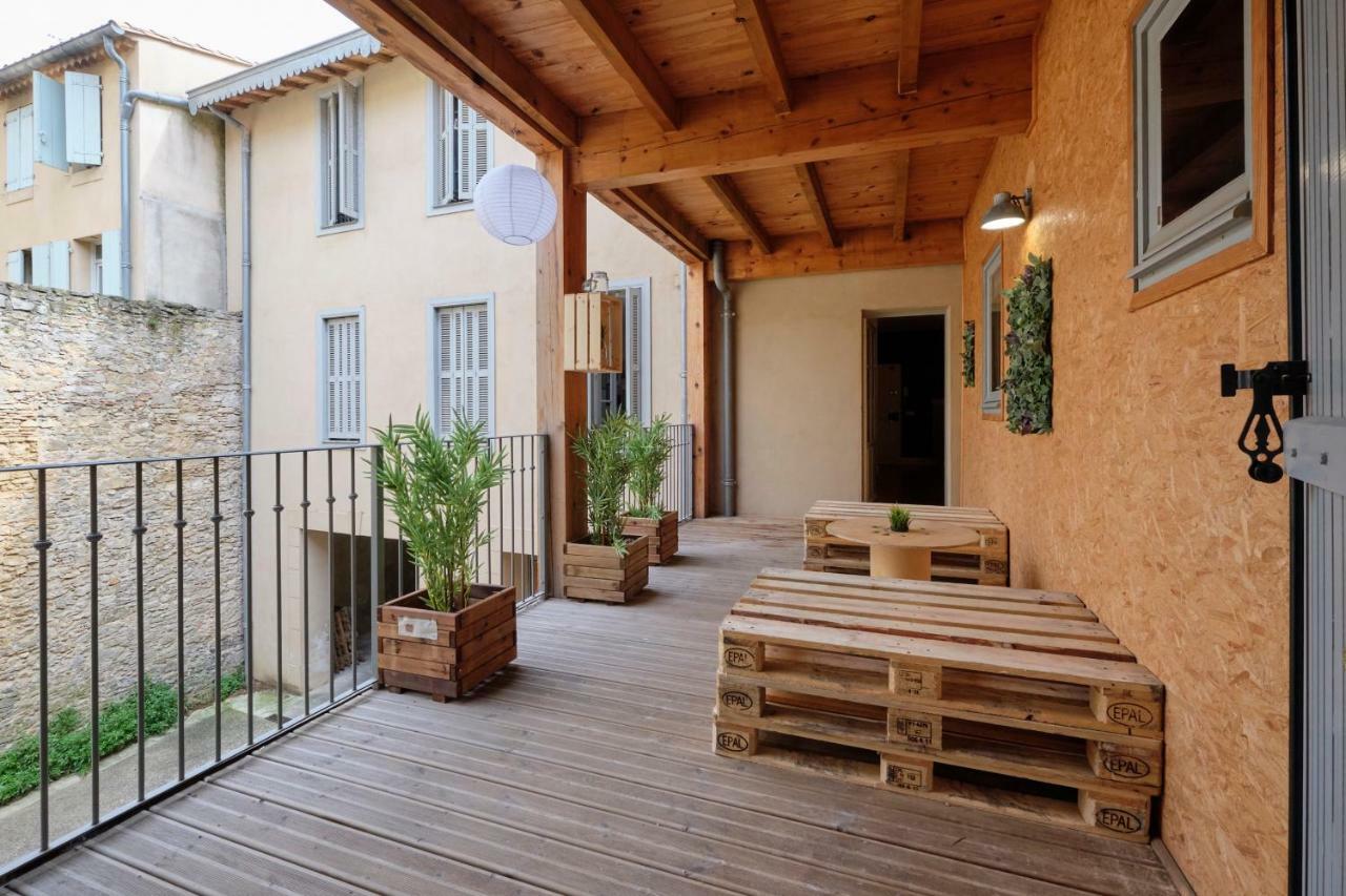 Mélina - appartement dans les remparts de la Bastide avec parking et terrasse Carcassonne Extérieur photo